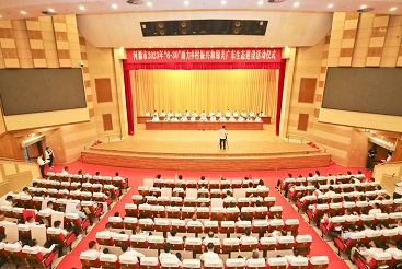 助力鄉(xiāng)村振興，彰顯企業(yè)擔(dān)當(dāng)——廣東霸王花集團(tuán)榮獲2022年度河源市廣東扶貧濟(jì)困“萬綠杯”金杯